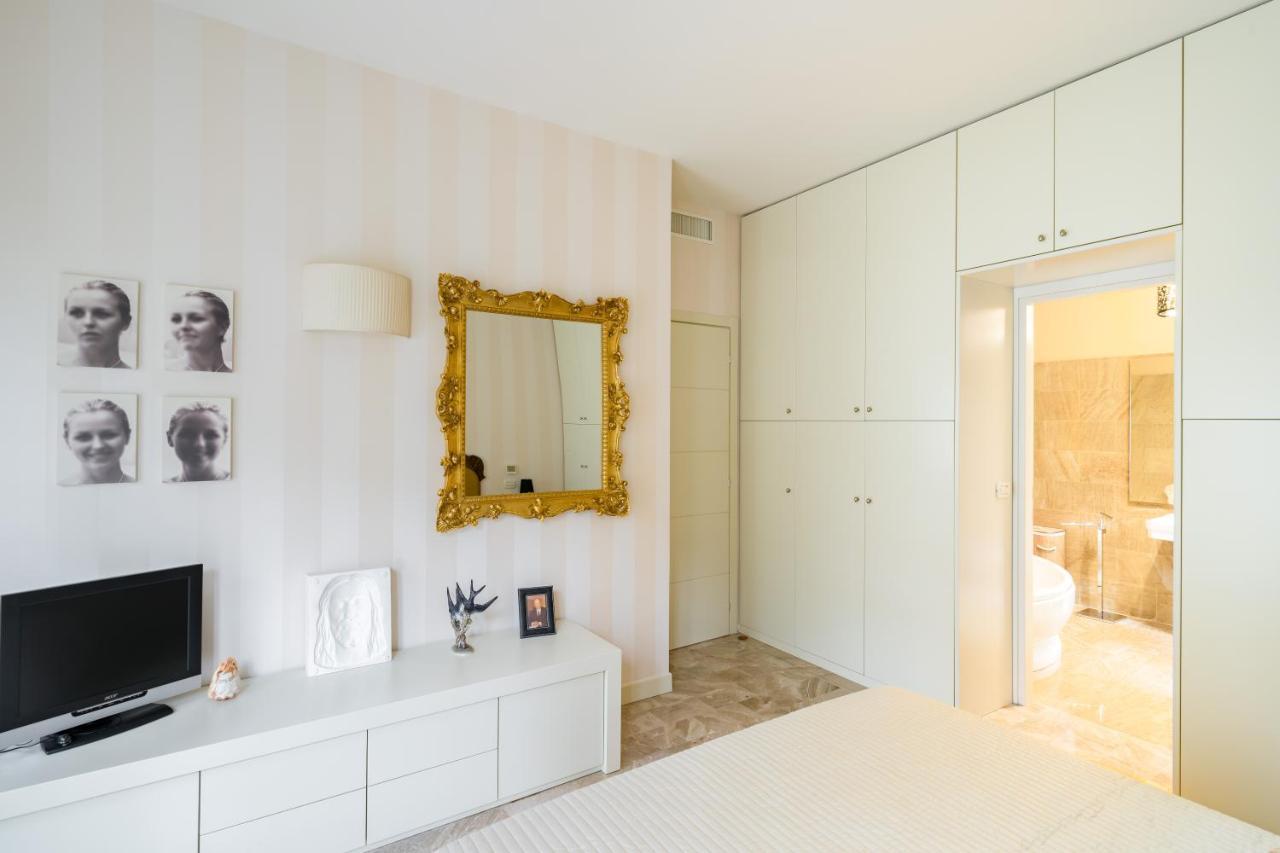Residenza Al Vittoriale - By Host4U Apartment Gardone Riviera Exterior photo
